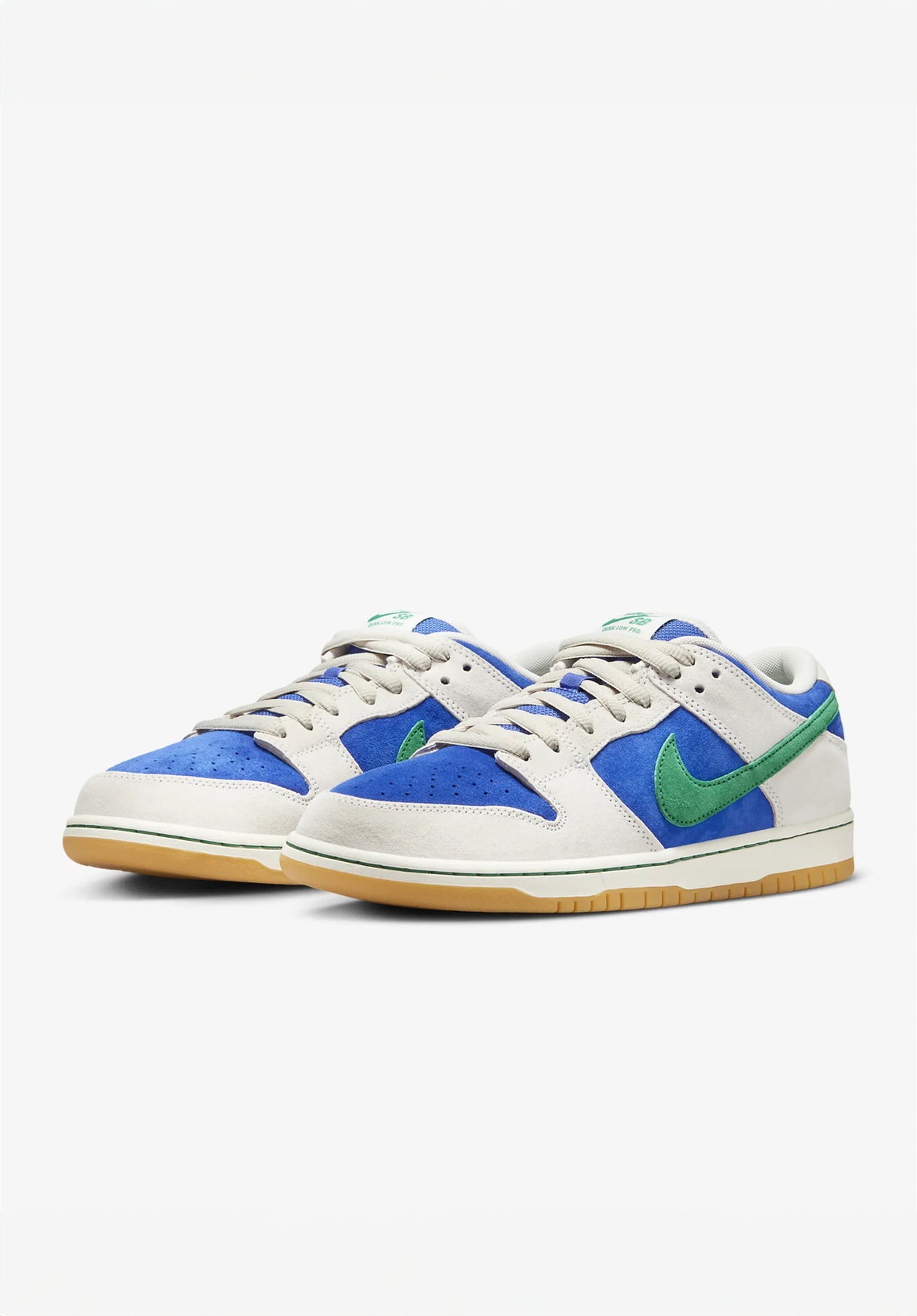 Dunk Low Pro phantom-malachite-hyperroyal Closeup1