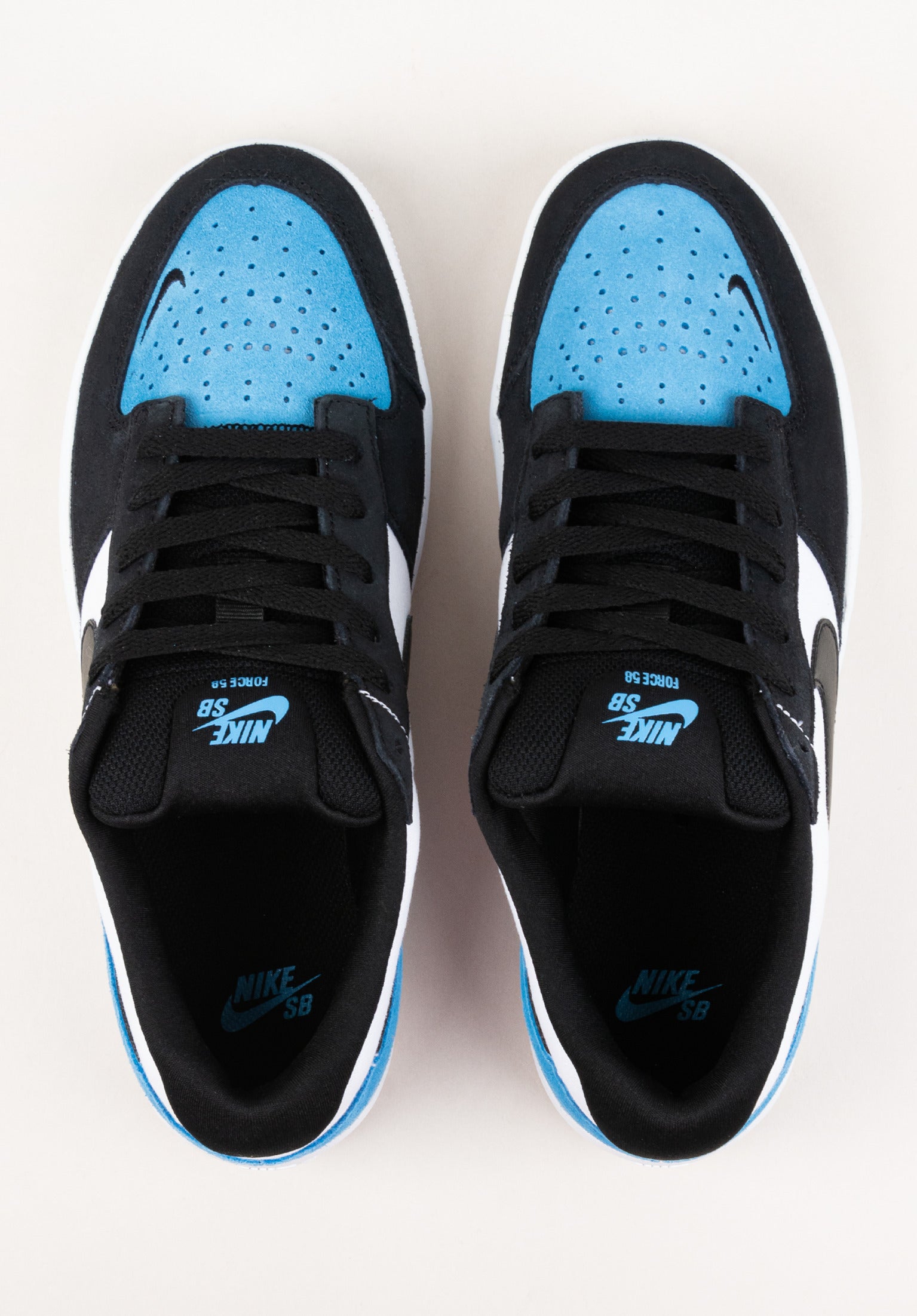 Force 58 Nike SB Schuhe Jungs in dutchblue black white fur c TITUS