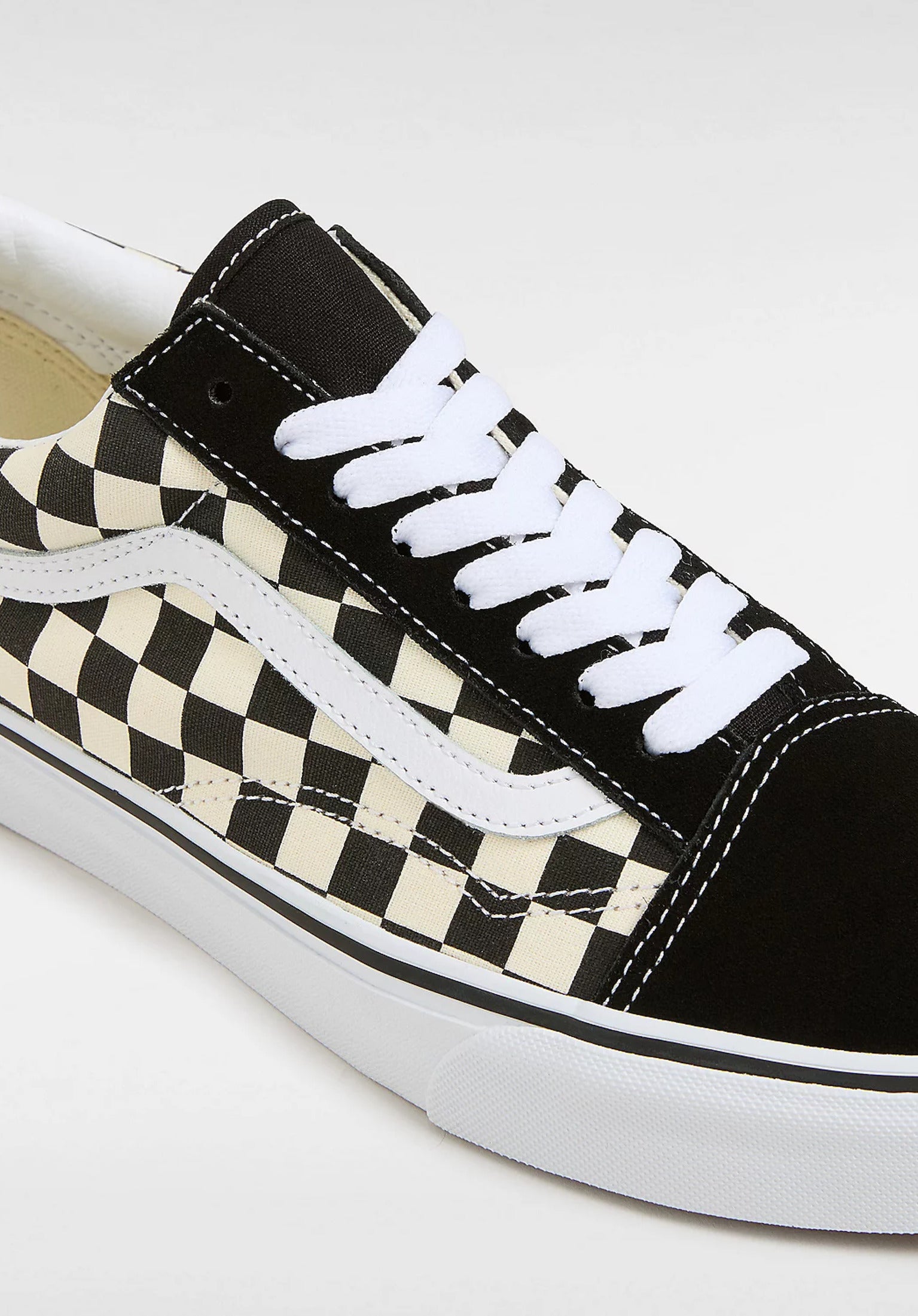 Black and white checkered vans mens online