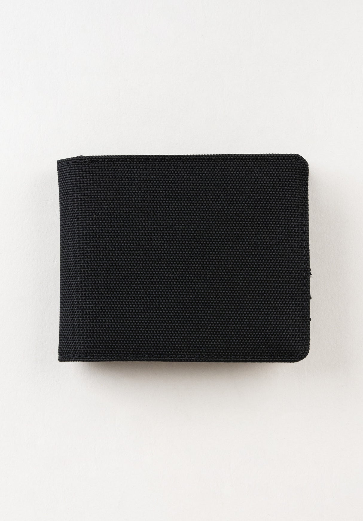 Roats Bifold black Closeup1