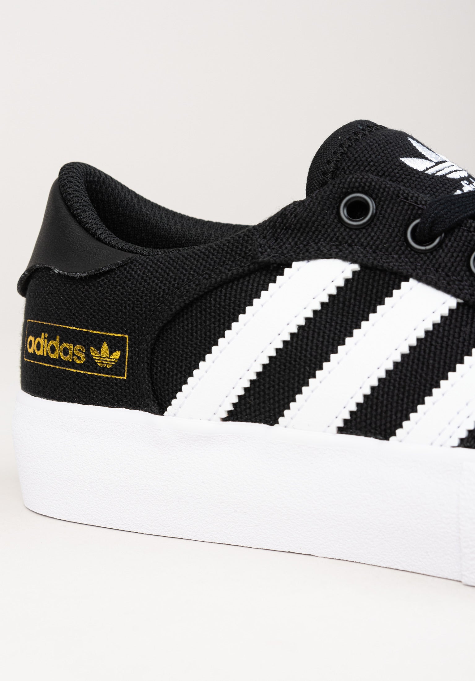 Matchbreak Super adidas Schuhe Madels in coreblack white gold fur c TITUS