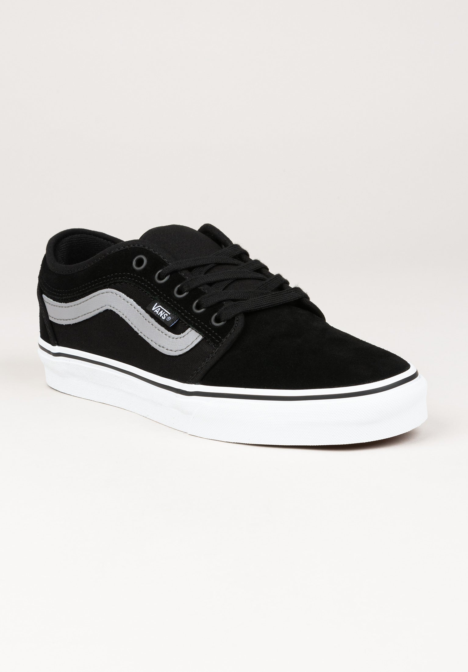 Chukka Low Sidestripe