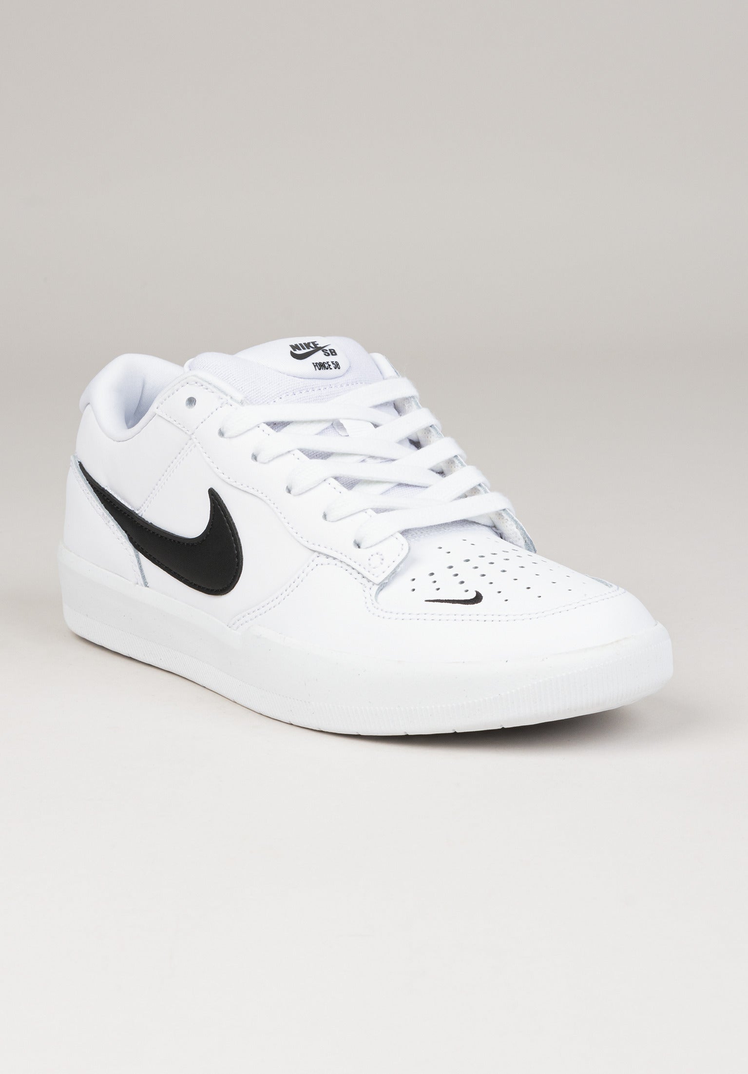 All white leather nike shoes online