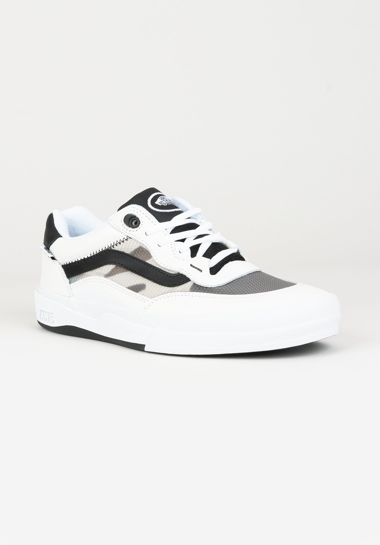 Black and white leather vans online