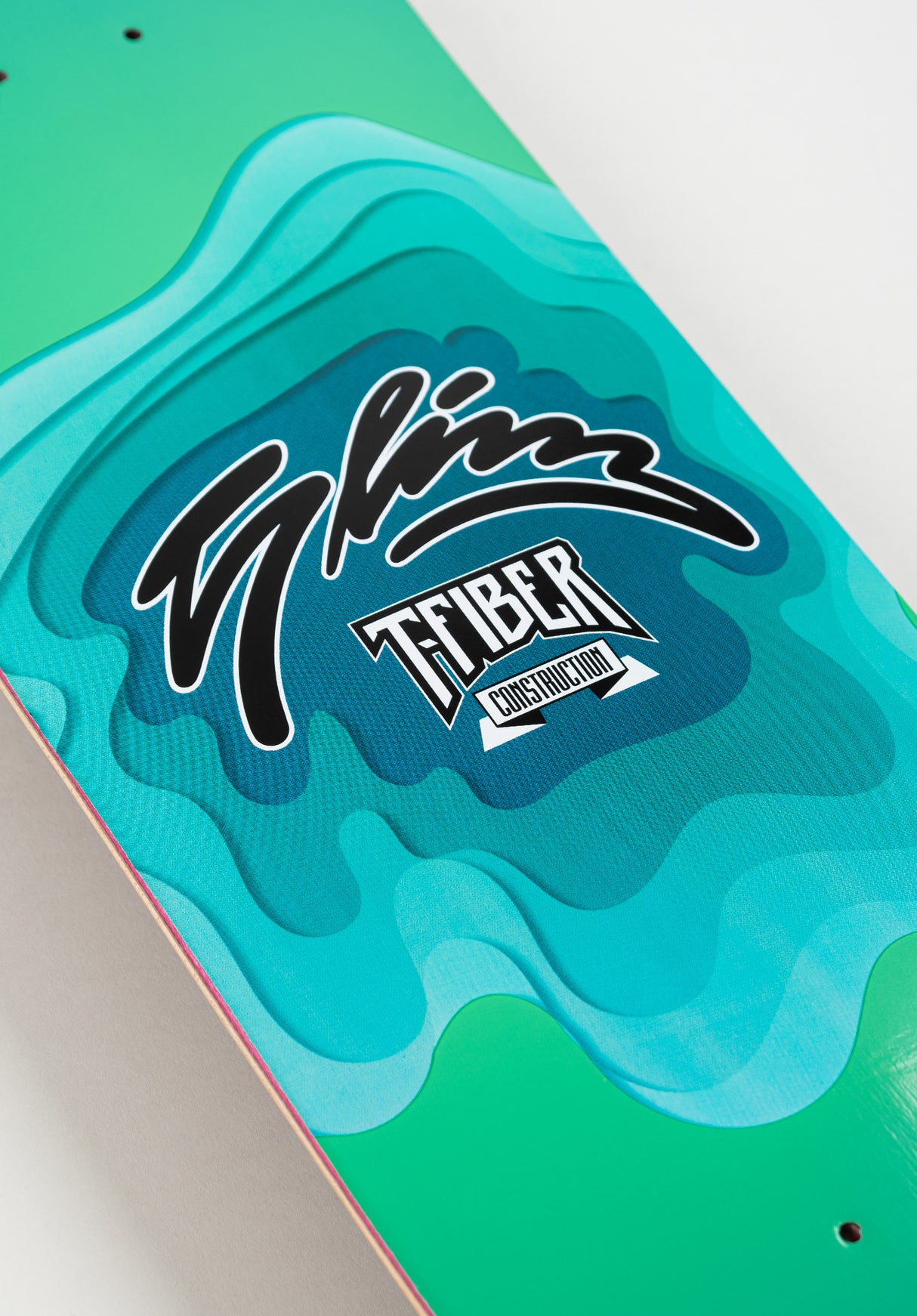 Big Logo T-Fiber 5lim green Close-Up2