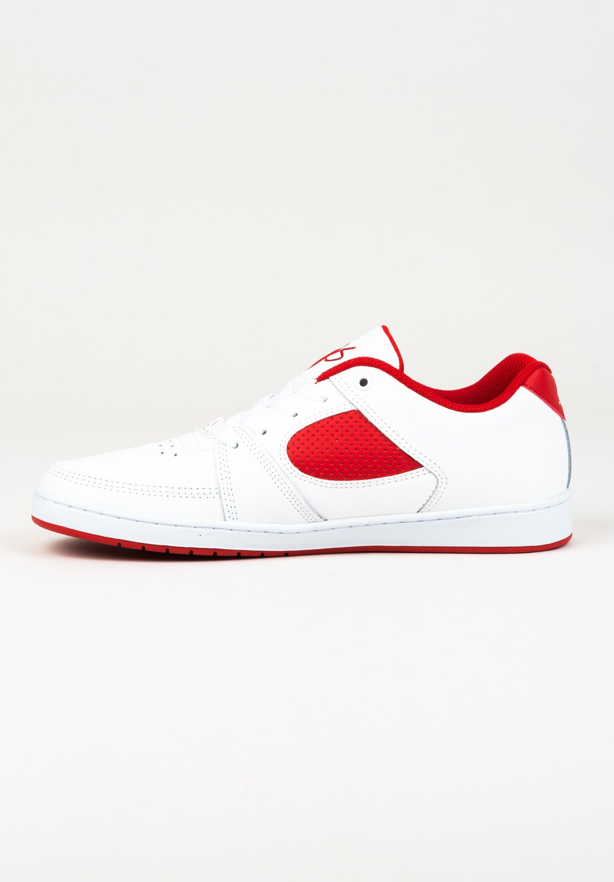 Accel Slim x Go Skateboarding Day white-red Oberansicht