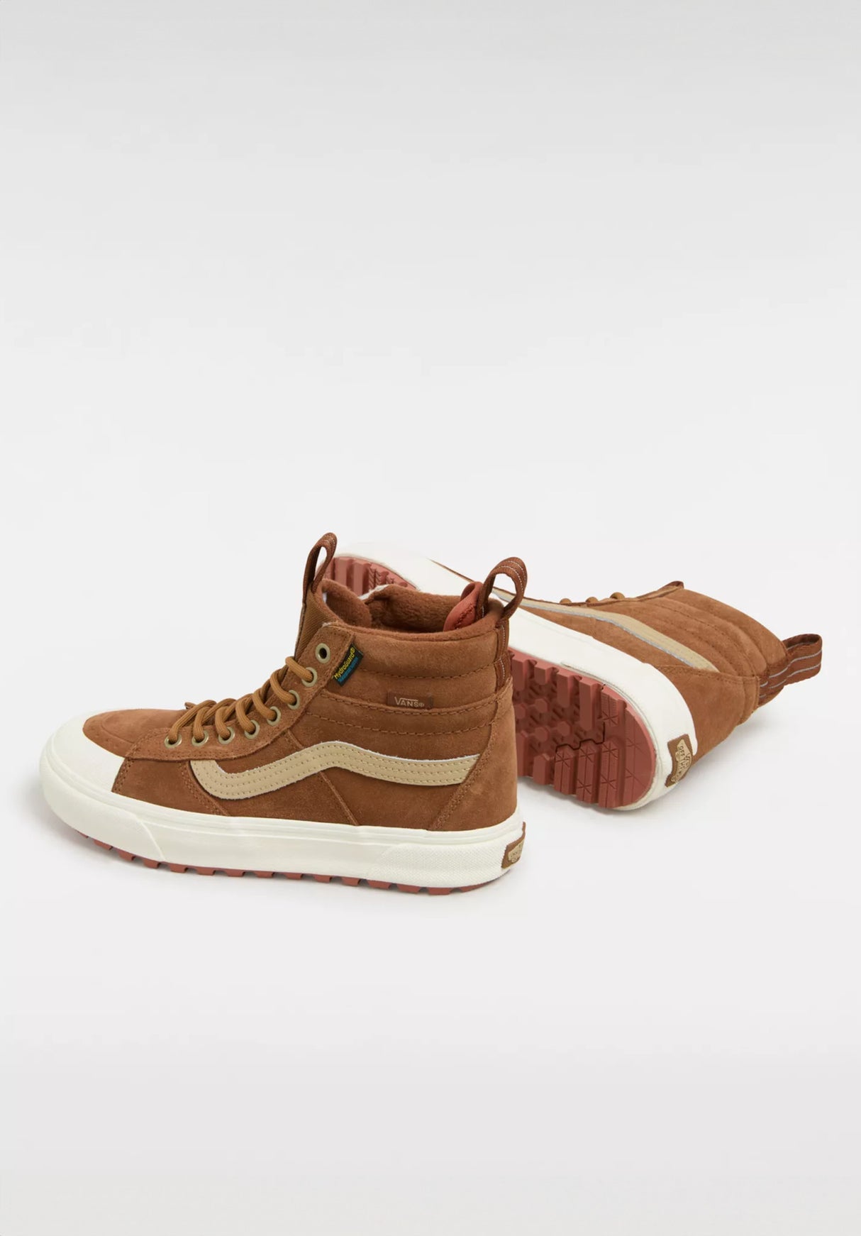 Sk8-Hi MTE Waterproof brown Closeup1