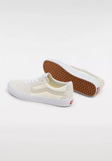 SK8-Low sportsportmarshmallow Closeup1