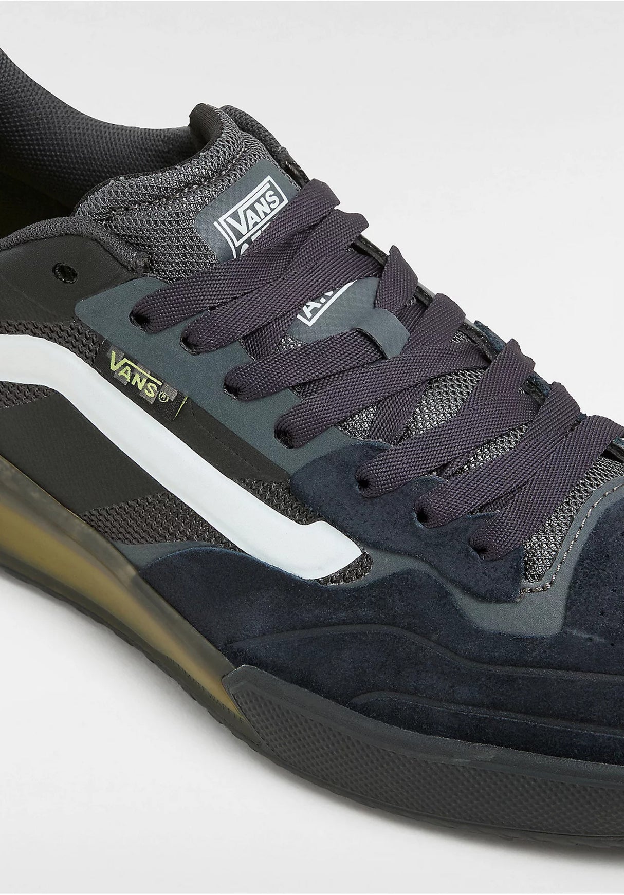 Skate AVE 2.0 phantom Closeup2