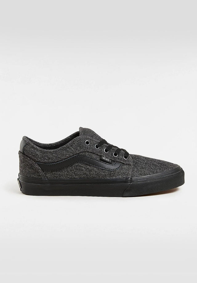 Skate Chukka Low Sidestripe charcoal-black Vorderansicht