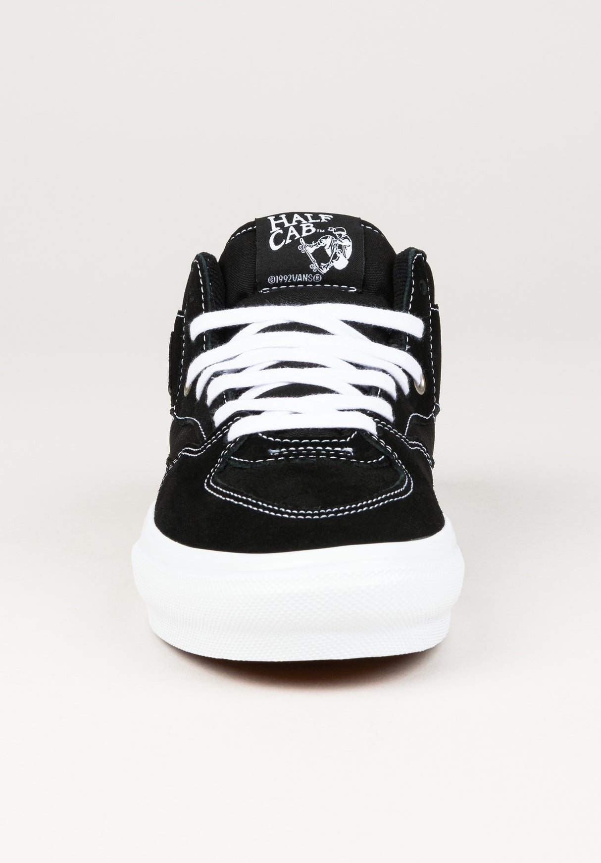 Skate Half Cab black-white Rueckenansicht