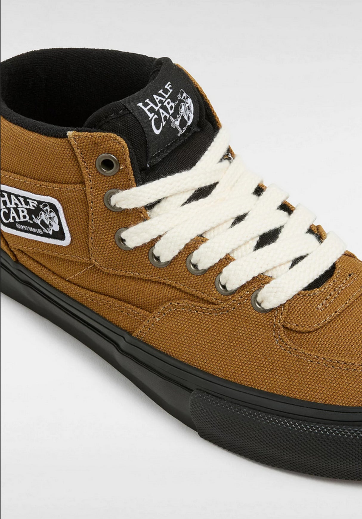 Skate Half Cab duckcanvas-goldenbrown-black Closeup2