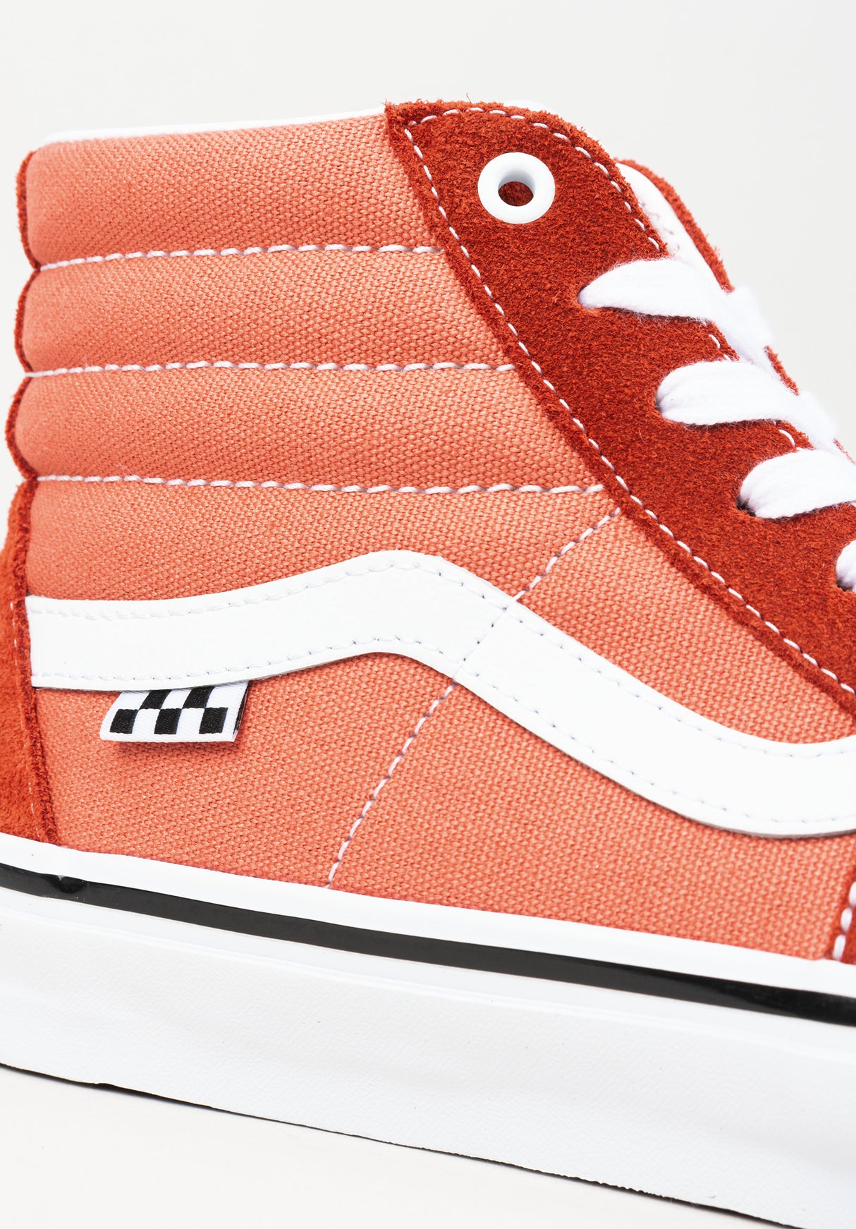 Skate SK8-Hi burnt-ochre Seitenansicht