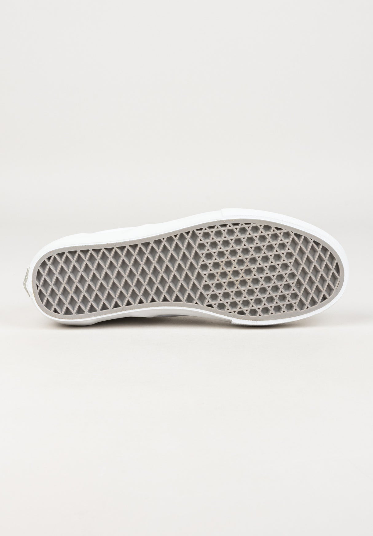 Skate Slip-On truewhite Closeup1