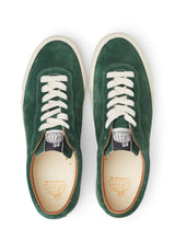 VM001 Suede Low elmgreen-white Closeup1