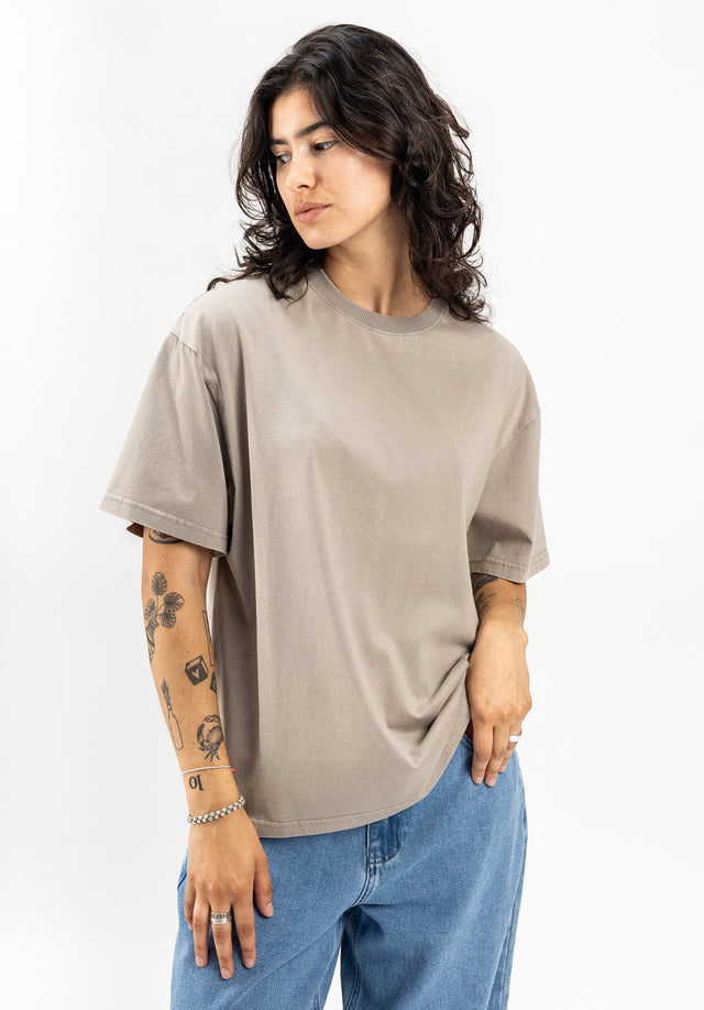 W Essential Tee greyfaded Vorderansicht