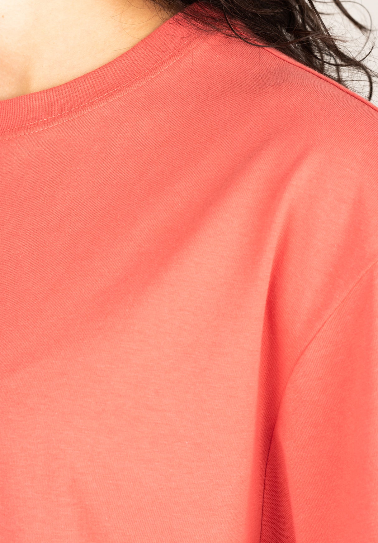 W Essential Tee pearlpink Closeup2