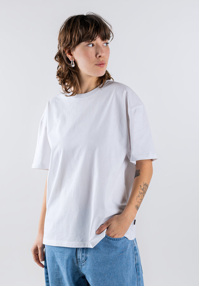 W Essential Tee white Vorderansicht