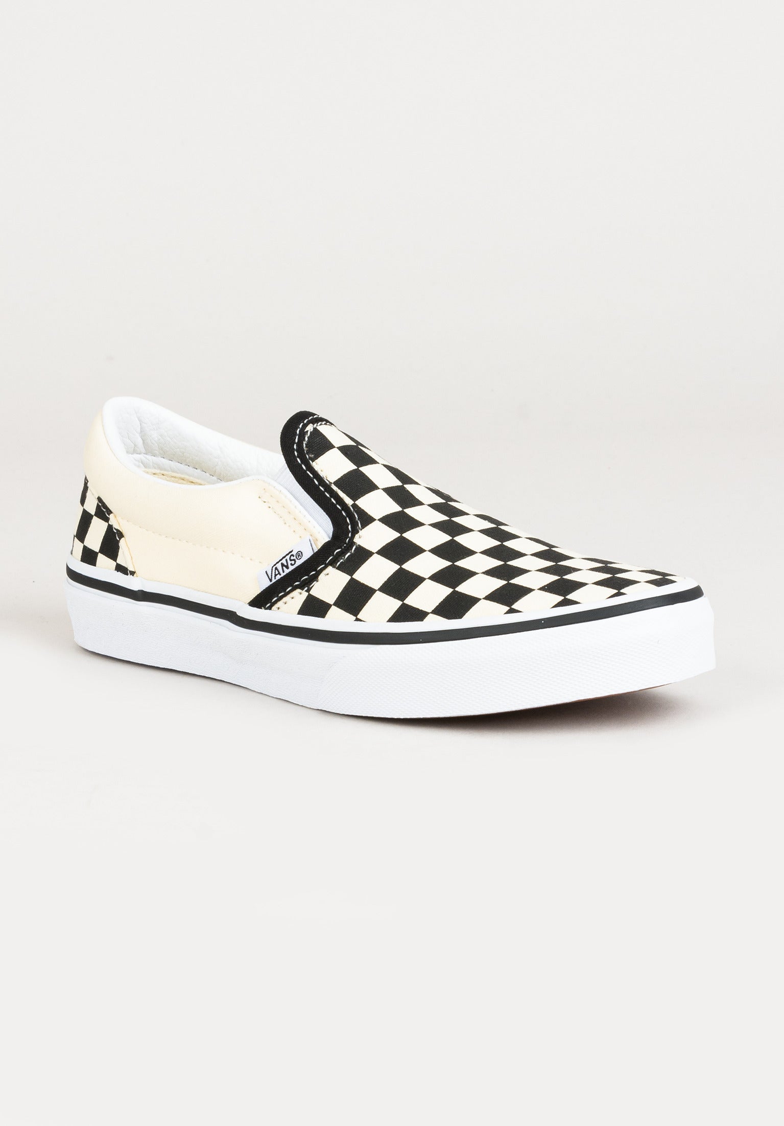 UY Classic Slip On Vans Schuh Kids in checkerboard black white fur c TITUS