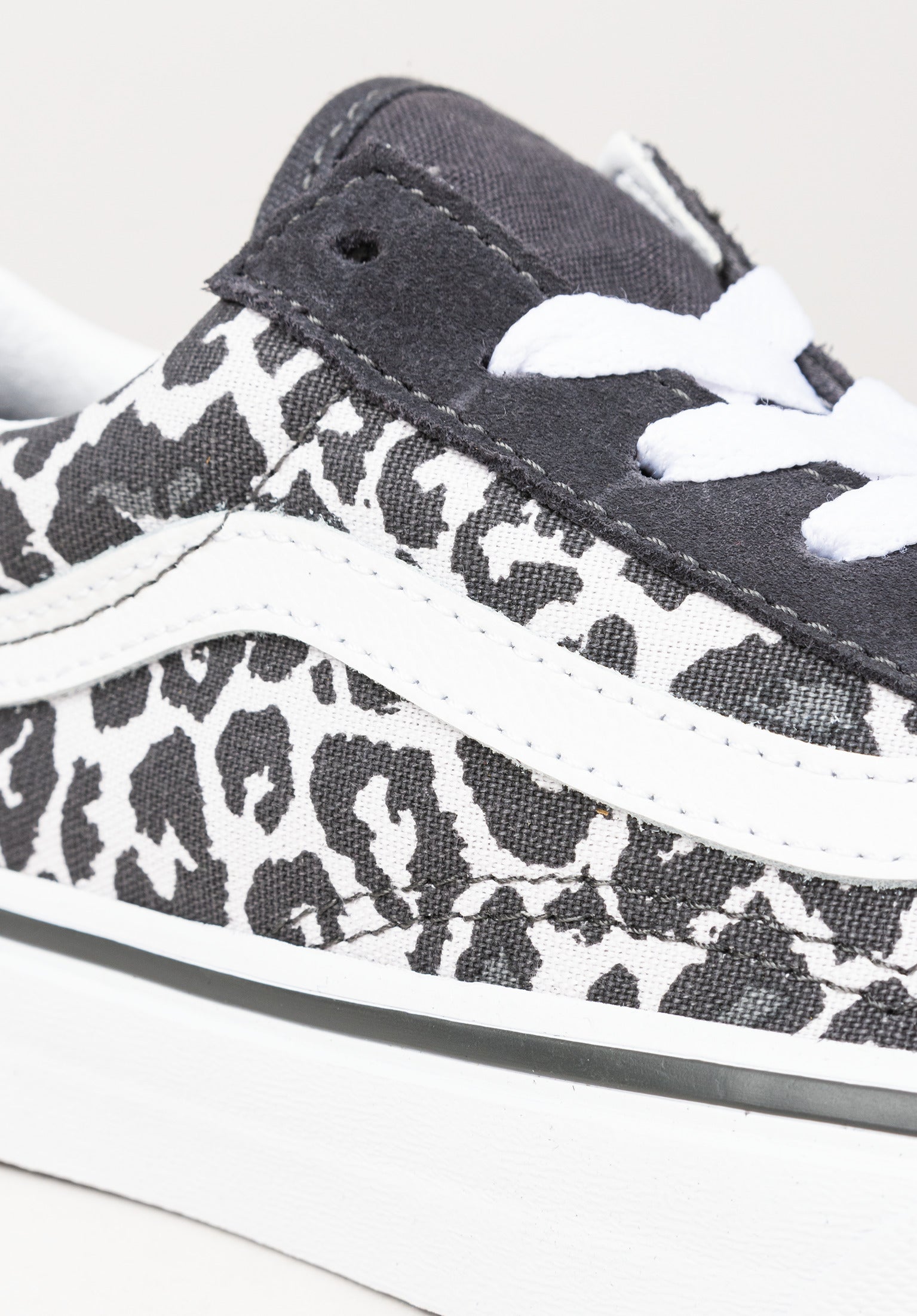 Vans old 2024 skool mini leopard